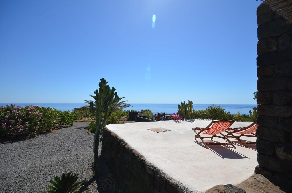 Dammusi Di Gloria Hotel Pantelleria Island ภายนอก รูปภาพ