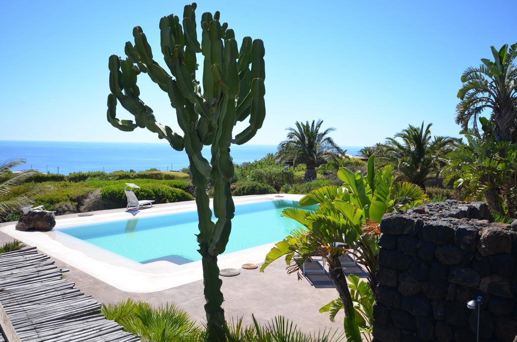 Dammusi Di Gloria Hotel Pantelleria Island ภายนอก รูปภาพ